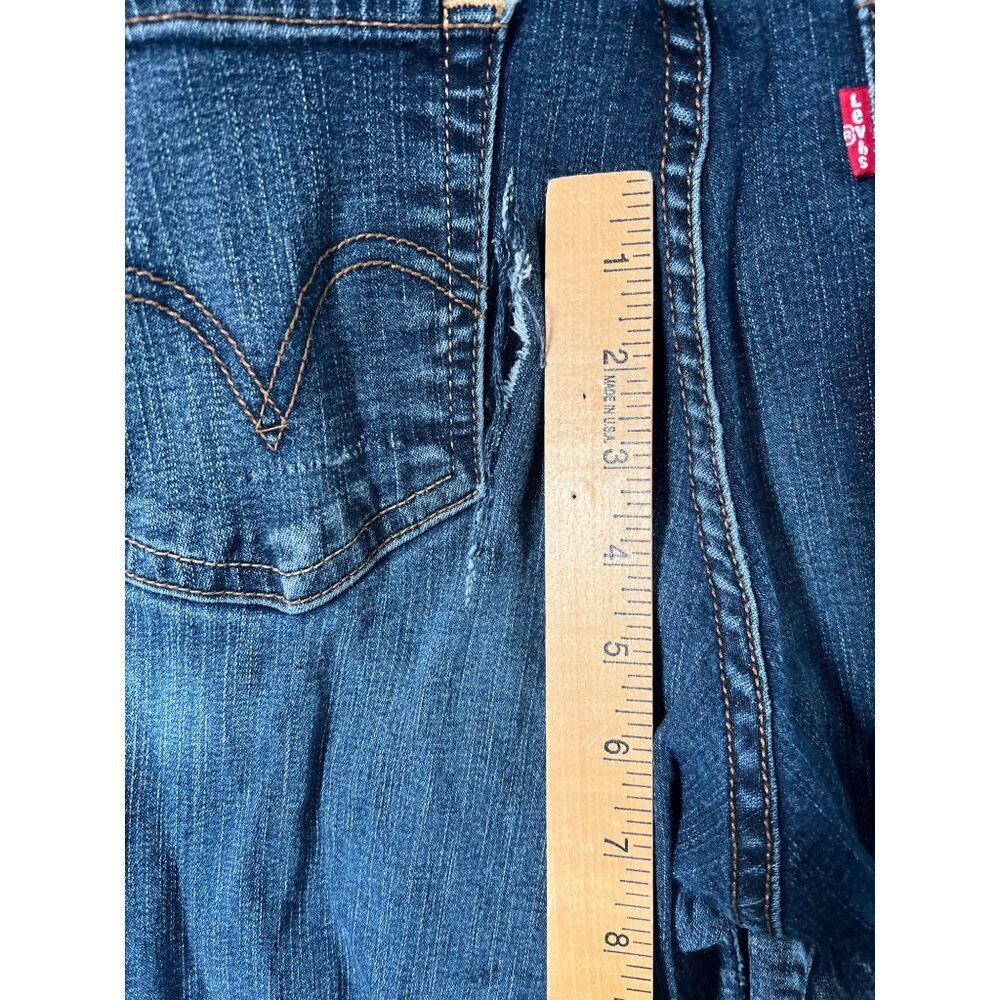 Levis Womens Distressed perfectly slimming  Jeans sz 30 bootcut Wash Denim 512 - Picture 10 of 14